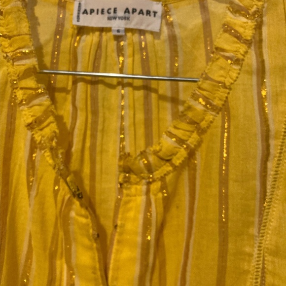 yellow sleeveless top with metallic stripes ruffles size 6 - medium - Picture 4 of 5